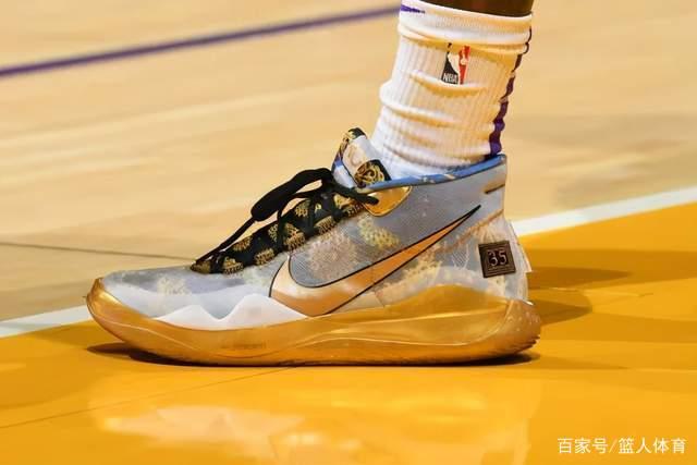 凯恩预计首发战莱比锡，特尔、戴维斯也参加训练